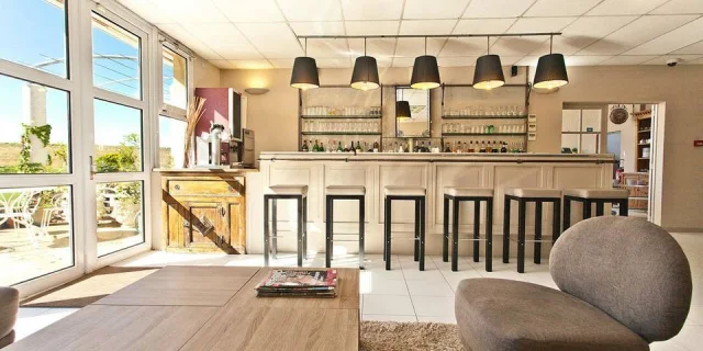 Le Mas Du Pont - restaurant