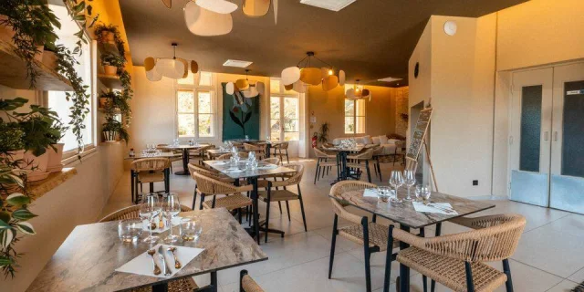 Soko Hotels - Pont du Gard - restaurant